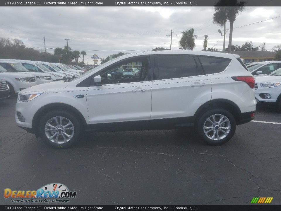 2019 Ford Escape SE Oxford White / Medium Light Stone Photo #2