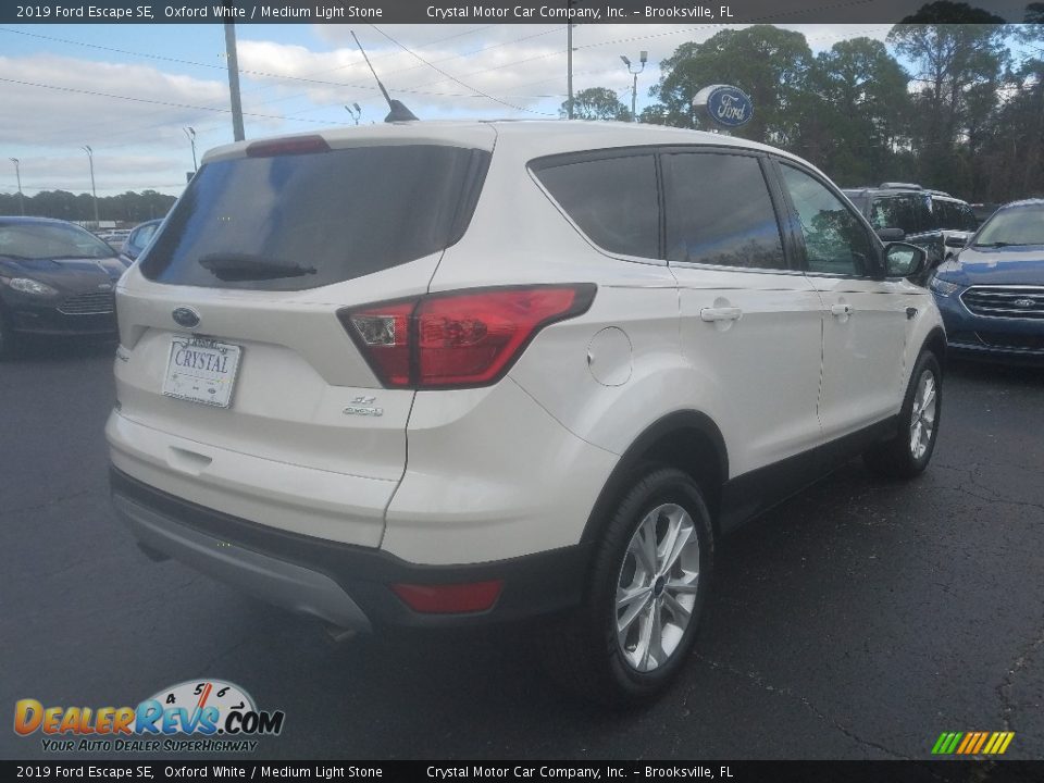 2019 Ford Escape SE Oxford White / Medium Light Stone Photo #5