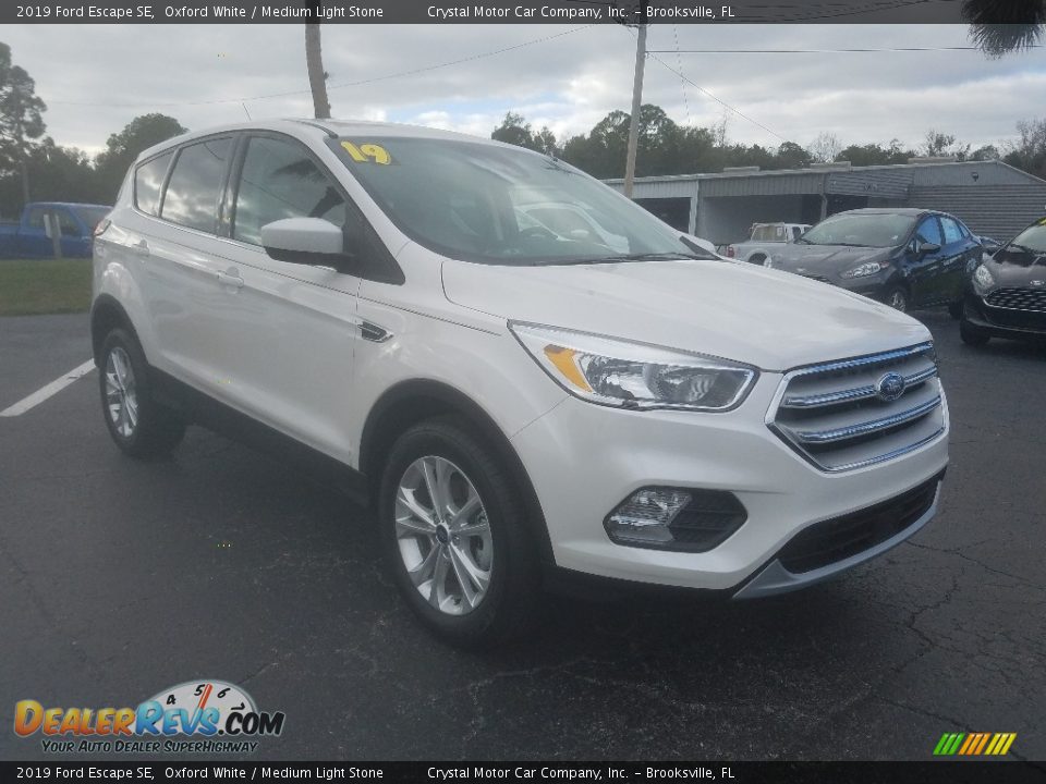 2019 Ford Escape SE Oxford White / Medium Light Stone Photo #7