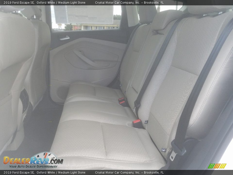 2019 Ford Escape SE Oxford White / Medium Light Stone Photo #10
