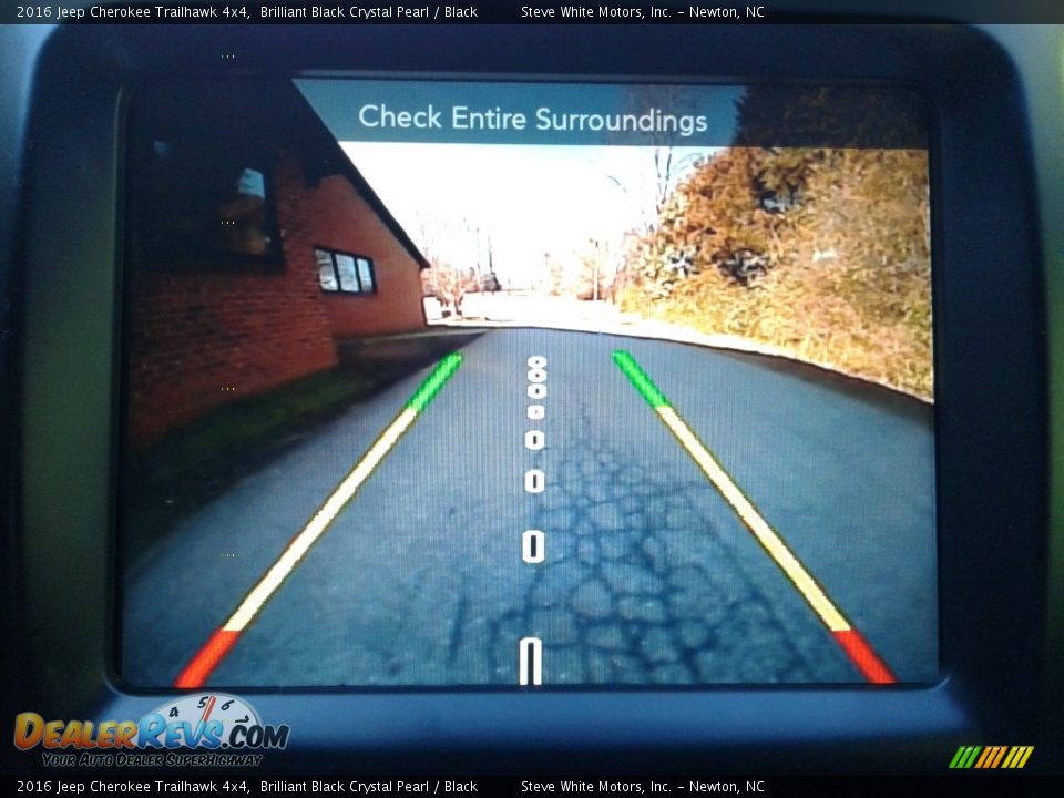 2016 Jeep Cherokee Trailhawk 4x4 Brilliant Black Crystal Pearl / Black Photo #22
