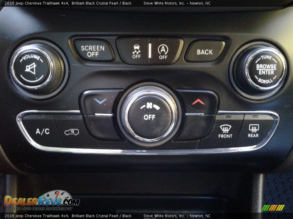 2016 Jeep Cherokee Trailhawk 4x4 Brilliant Black Crystal Pearl / Black Photo #27