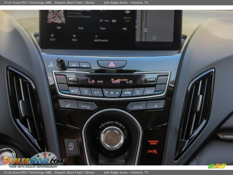 Controls of 2019 Acura RDX Technology AWD Photo #31