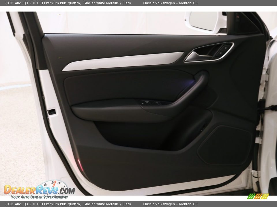 2016 Audi Q3 2.0 TSFI Premium Plus quattro Glacier White Metallic / Black Photo #4