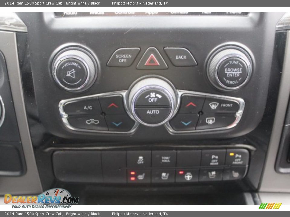 2014 Ram 1500 Sport Crew Cab Bright White / Black Photo #16