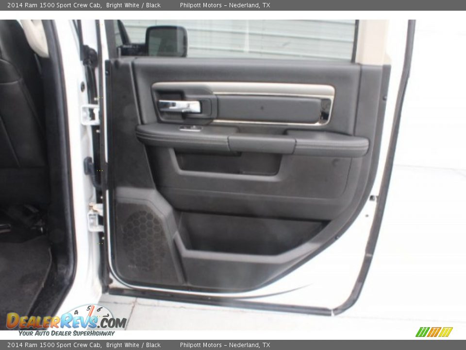 2014 Ram 1500 Sport Crew Cab Bright White / Black Photo #26