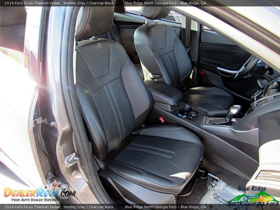 2014 Ford Focus Titanium Sedan Sterling Gray / Charcoal Black Photo #11