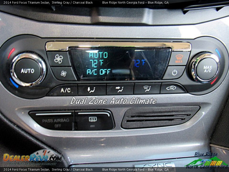 2014 Ford Focus Titanium Sedan Sterling Gray / Charcoal Black Photo #22