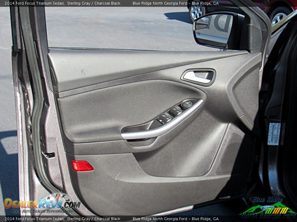 2014 Ford Focus Titanium Sedan Sterling Gray / Charcoal Black Photo #27