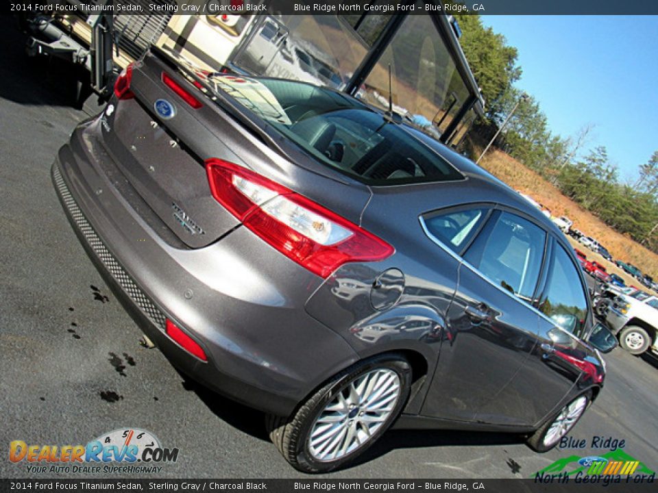 2014 Ford Focus Titanium Sedan Sterling Gray / Charcoal Black Photo #33