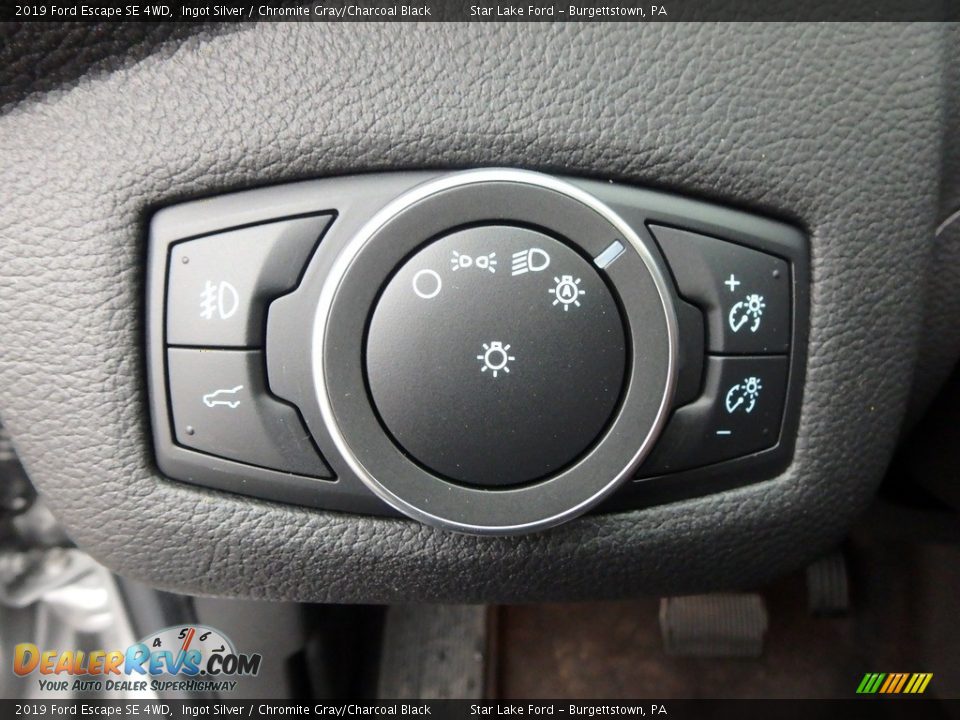 2019 Ford Escape SE 4WD Ingot Silver / Chromite Gray/Charcoal Black Photo #17