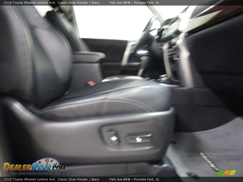 2016 Toyota 4Runner Limited 4x4 Classic Silver Metallic / Black Photo #14