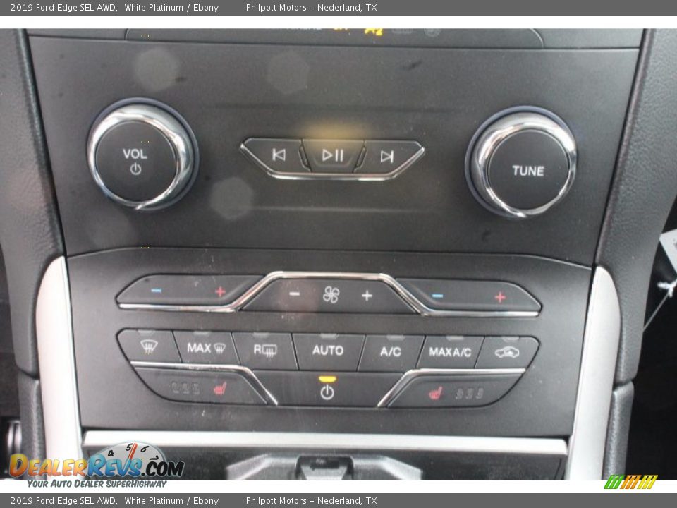 2019 Ford Edge SEL AWD White Platinum / Ebony Photo #13
