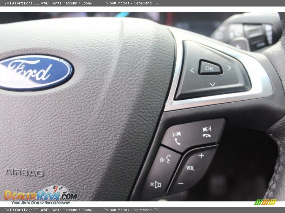 2019 Ford Edge SEL AWD White Platinum / Ebony Photo #17