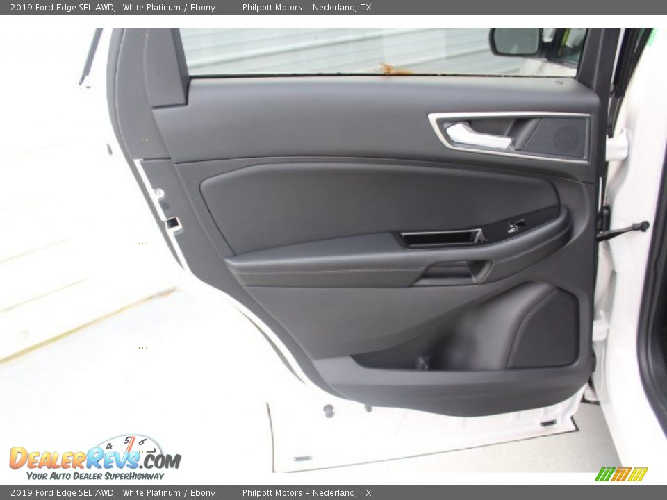 2019 Ford Edge SEL AWD White Platinum / Ebony Photo #18