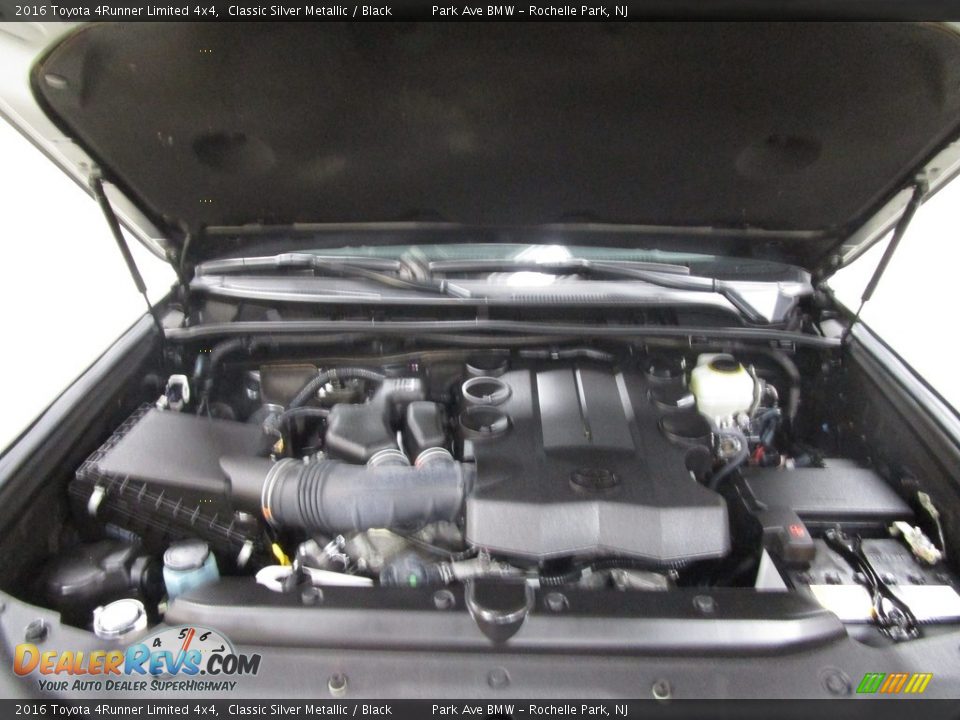 2016 Toyota 4Runner Limited 4x4 Classic Silver Metallic / Black Photo #29