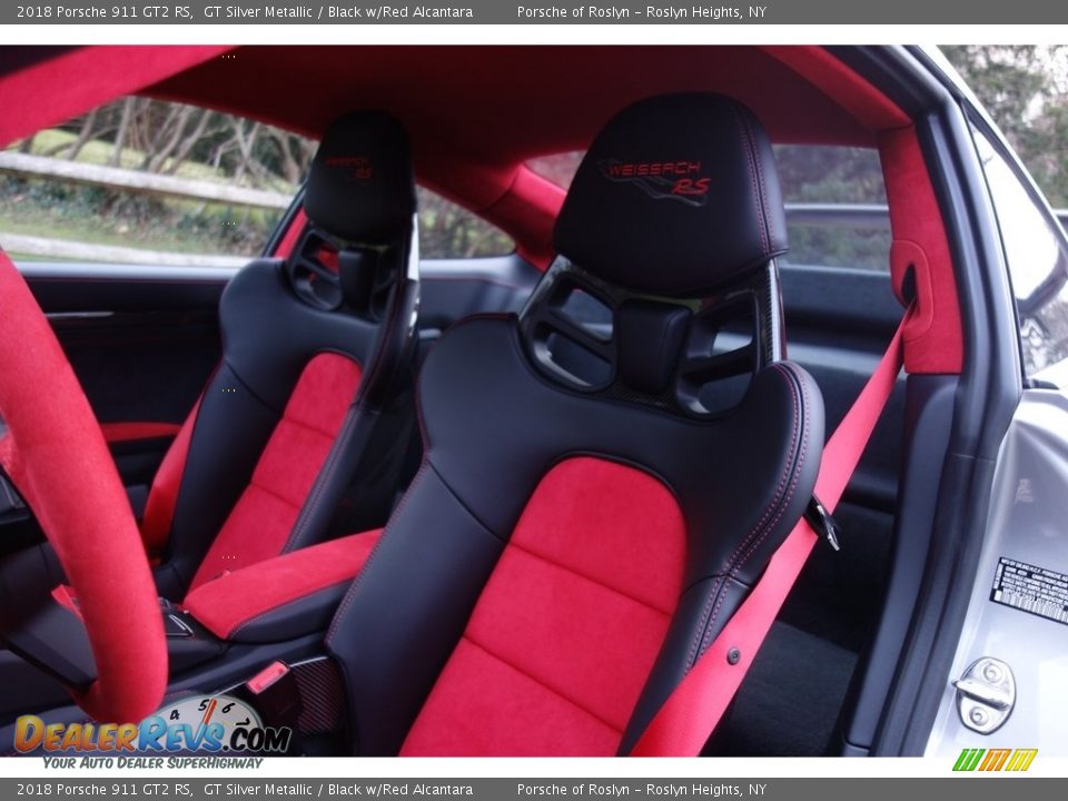 Front Seat of 2018 Porsche 911 GT2 RS Photo #19