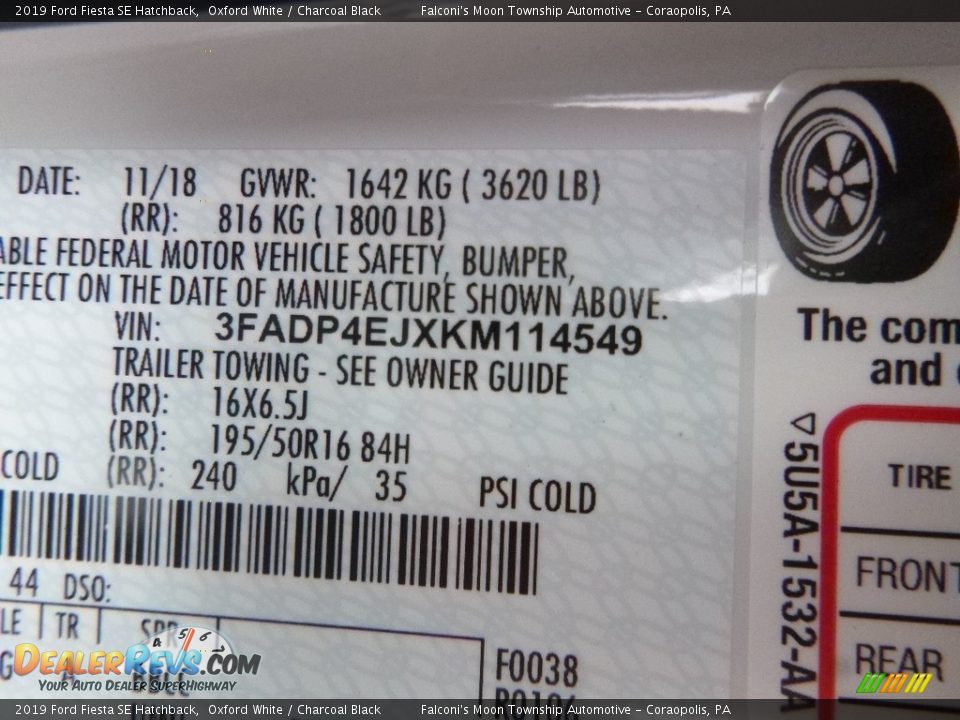 2019 Ford Fiesta SE Hatchback Oxford White / Charcoal Black Photo #12