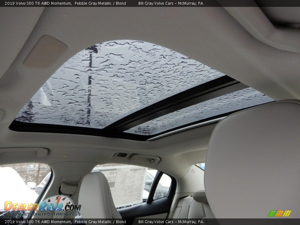 2019 Volvo S60 T6 AWD Momentum Pebble Gray Metallic / Blond Photo #12