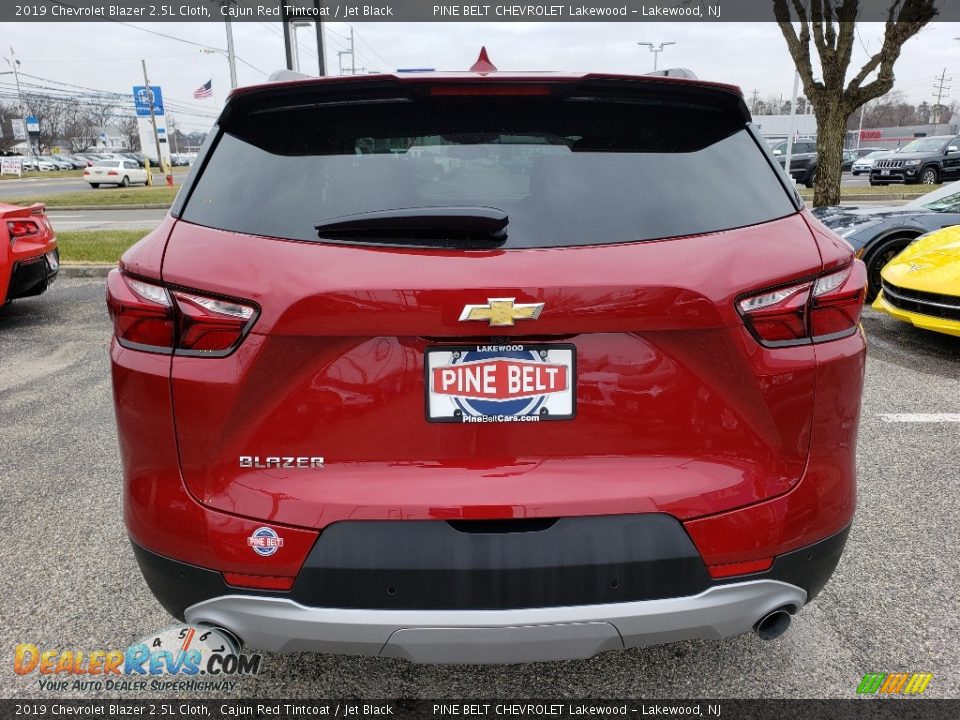 2019 Chevrolet Blazer 2.5L Cloth Cajun Red Tintcoat / Jet Black Photo #5