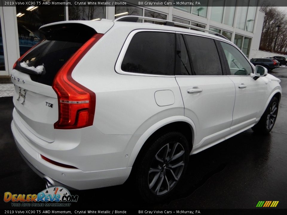 2019 Volvo XC90 T5 AWD Momentum Crystal White Metallic / Blonde Photo #2