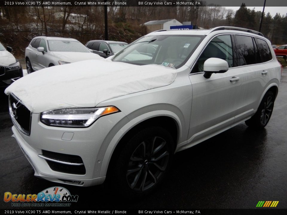 2019 Volvo XC90 T5 AWD Momentum Crystal White Metallic / Blonde Photo #5