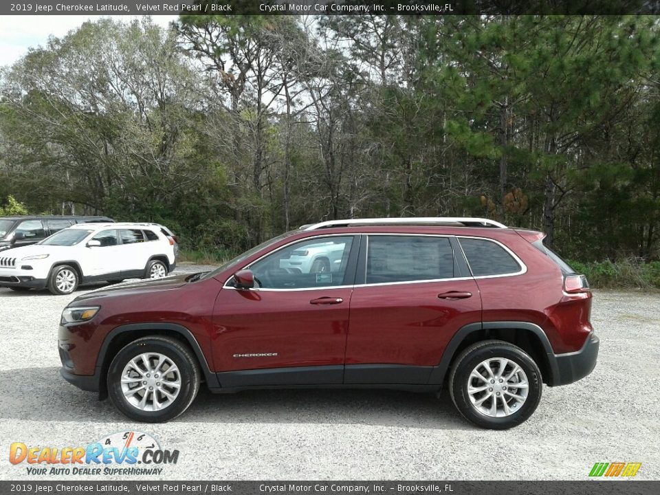 2019 Jeep Cherokee Latitude Velvet Red Pearl / Black Photo #2