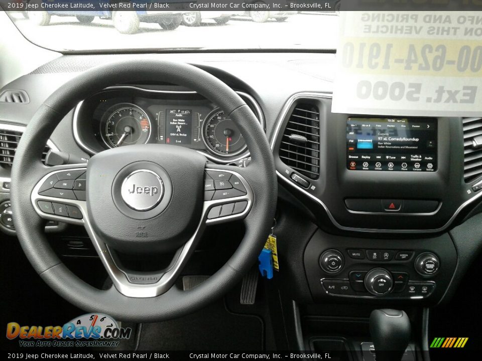 2019 Jeep Cherokee Latitude Velvet Red Pearl / Black Photo #13