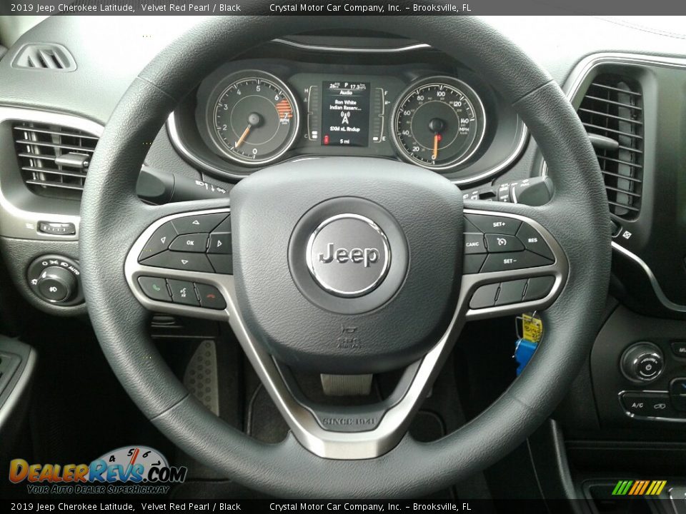 2019 Jeep Cherokee Latitude Velvet Red Pearl / Black Photo #14