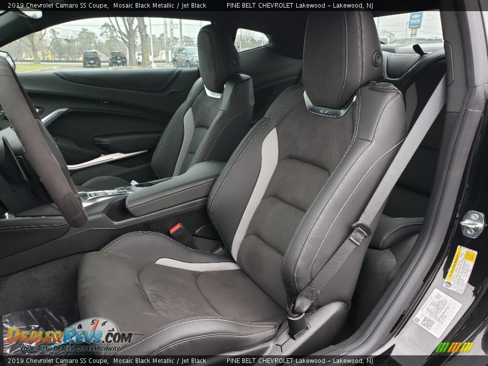 Front Seat of 2019 Chevrolet Camaro SS Coupe Photo #7