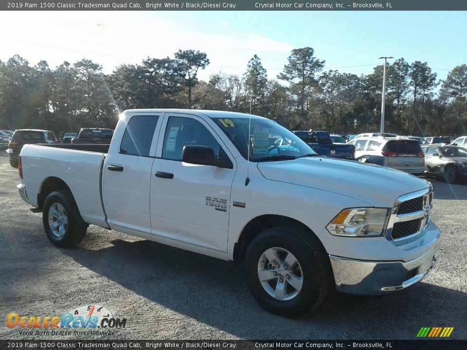 2019 Ram 1500 Classic Tradesman Quad Cab Bright White / Black/Diesel Gray Photo #7