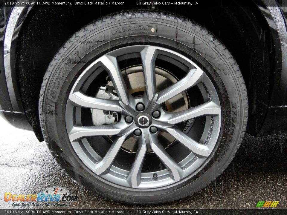 2019 Volvo XC90 T6 AWD Momentum Onyx Black Metallic / Maroon Photo #6