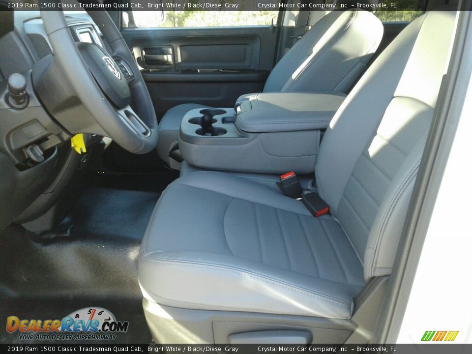 2019 Ram 1500 Classic Tradesman Quad Cab Bright White / Black/Diesel Gray Photo #9