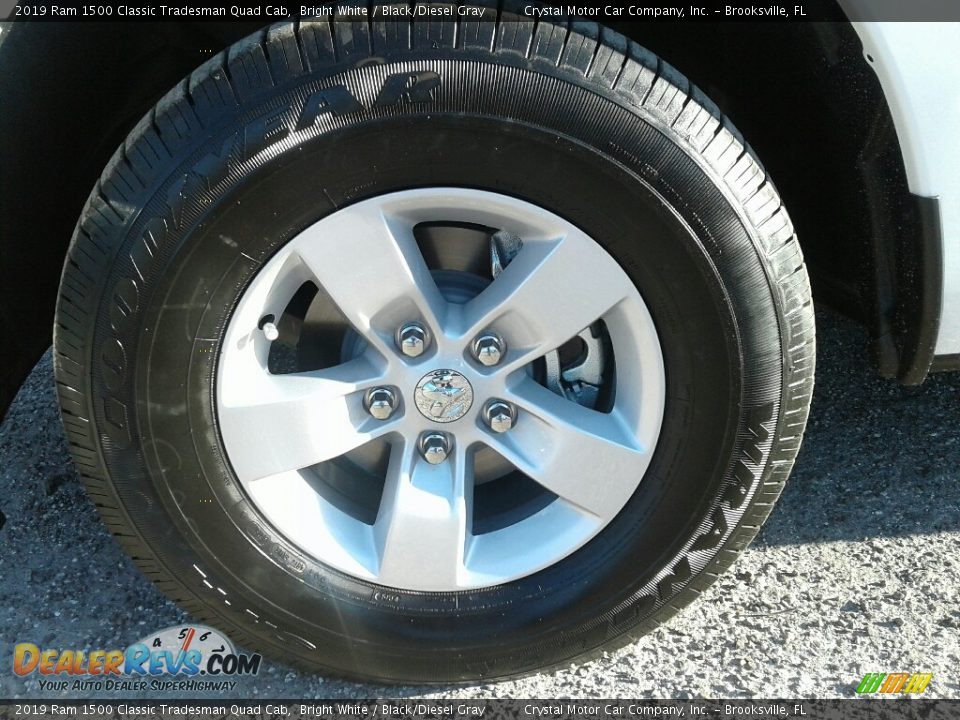 2019 Ram 1500 Classic Tradesman Quad Cab Bright White / Black/Diesel Gray Photo #20