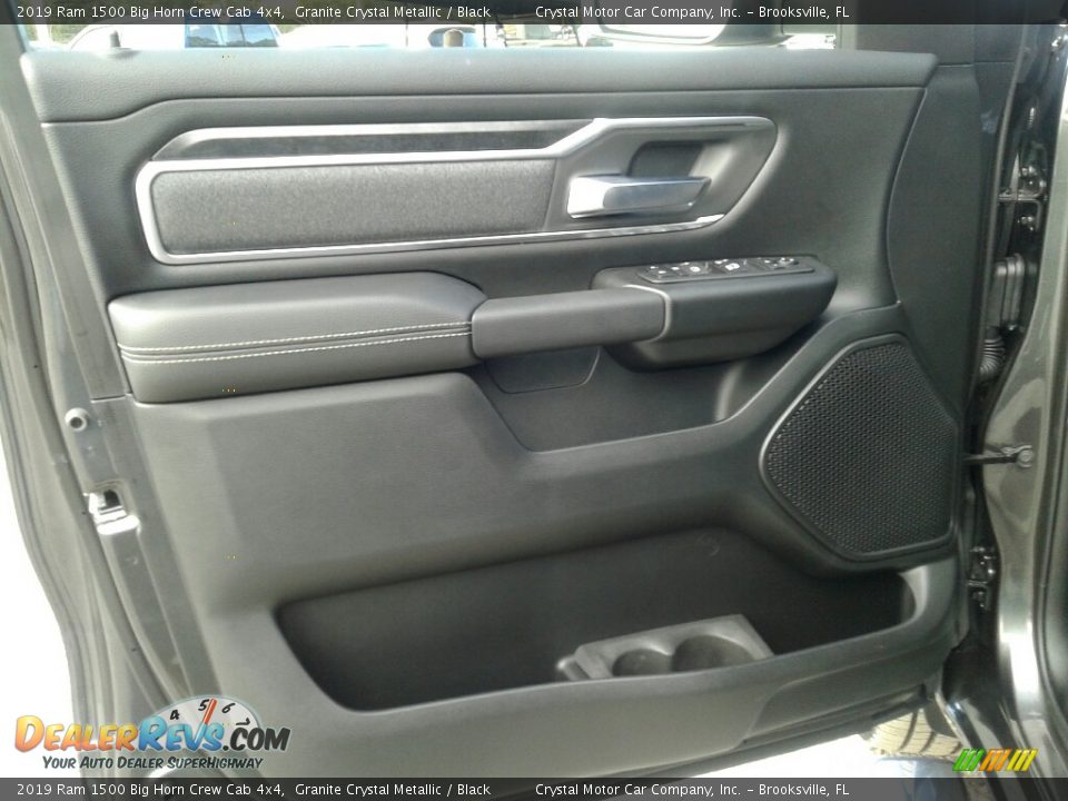 2019 Ram 1500 Big Horn Crew Cab 4x4 Granite Crystal Metallic / Black Photo #17