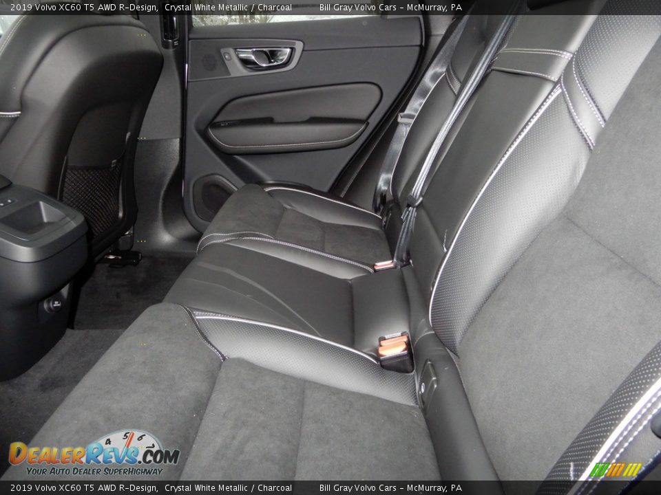 2019 Volvo XC60 T5 AWD R-Design Crystal White Metallic / Charcoal Photo #8