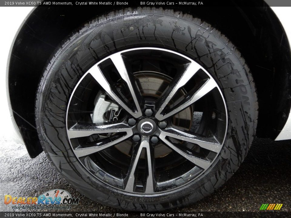 2019 Volvo XC60 T5 AWD Momentum Crystal White Metallic / Blonde Photo #6