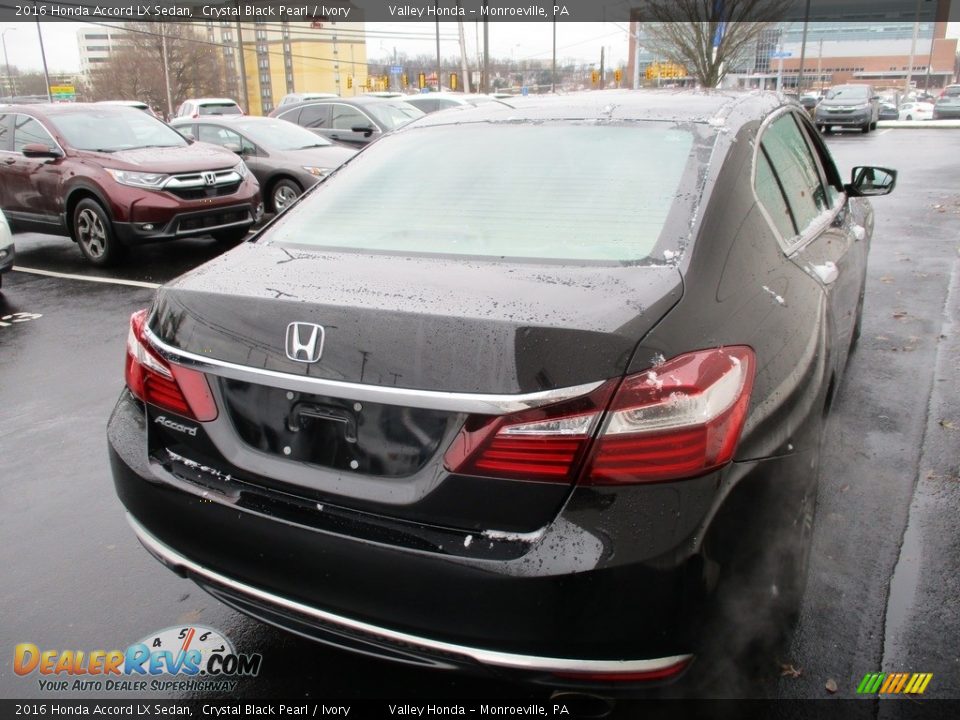 2016 Honda Accord LX Sedan Crystal Black Pearl / Ivory Photo #5