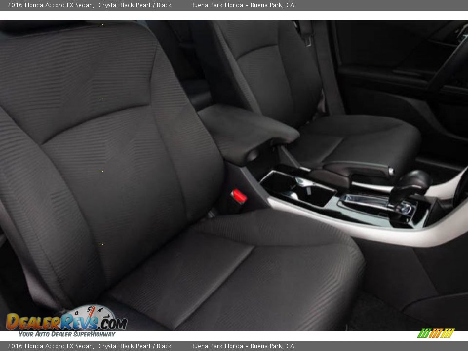 2016 Honda Accord LX Sedan Crystal Black Pearl / Black Photo #22