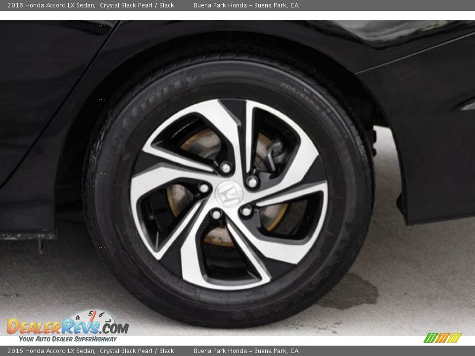 2016 Honda Accord LX Sedan Crystal Black Pearl / Black Photo #33