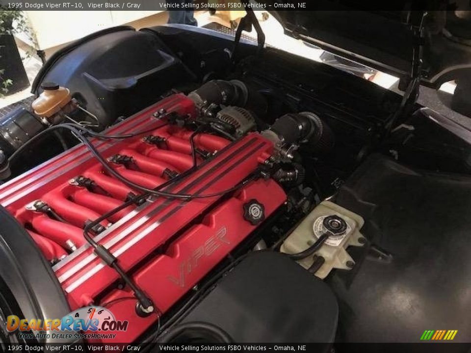 1995 Dodge Viper RT-10 8.0 Liter OHV 20-Valve V10 Engine Photo #9