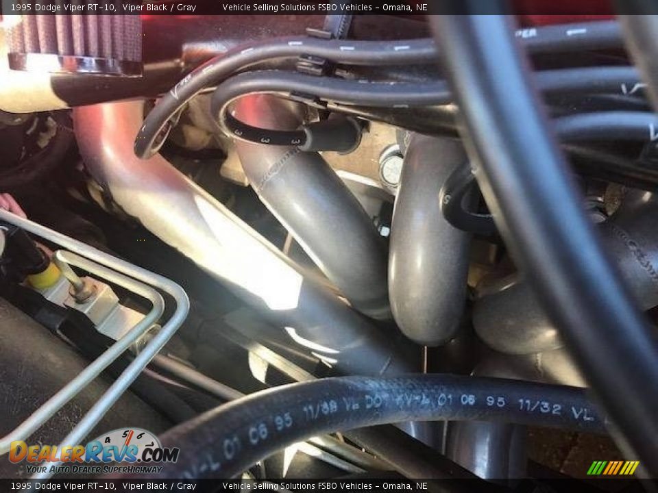 Exhaust of 1995 Dodge Viper RT-10 Photo #20