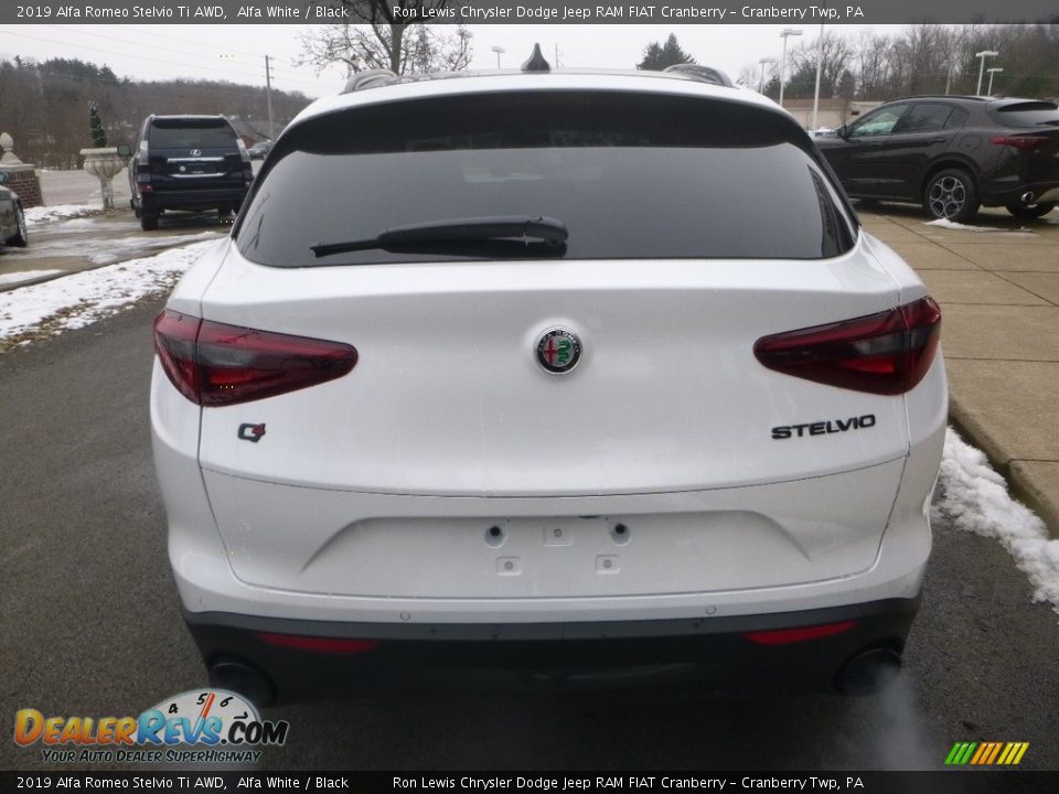 2019 Alfa Romeo Stelvio Ti AWD Alfa White / Black Photo #7