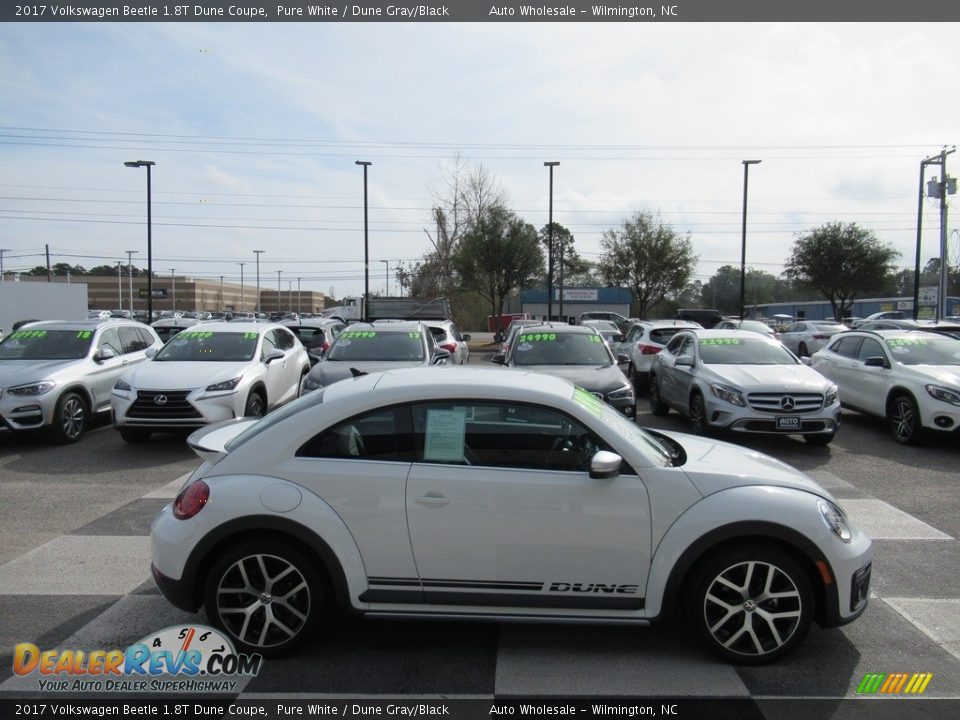 2017 Volkswagen Beetle 1.8T Dune Coupe Pure White / Dune Gray/Black Photo #3