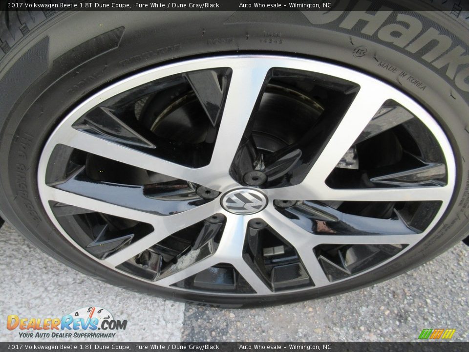 2017 Volkswagen Beetle 1.8T Dune Coupe Pure White / Dune Gray/Black Photo #7