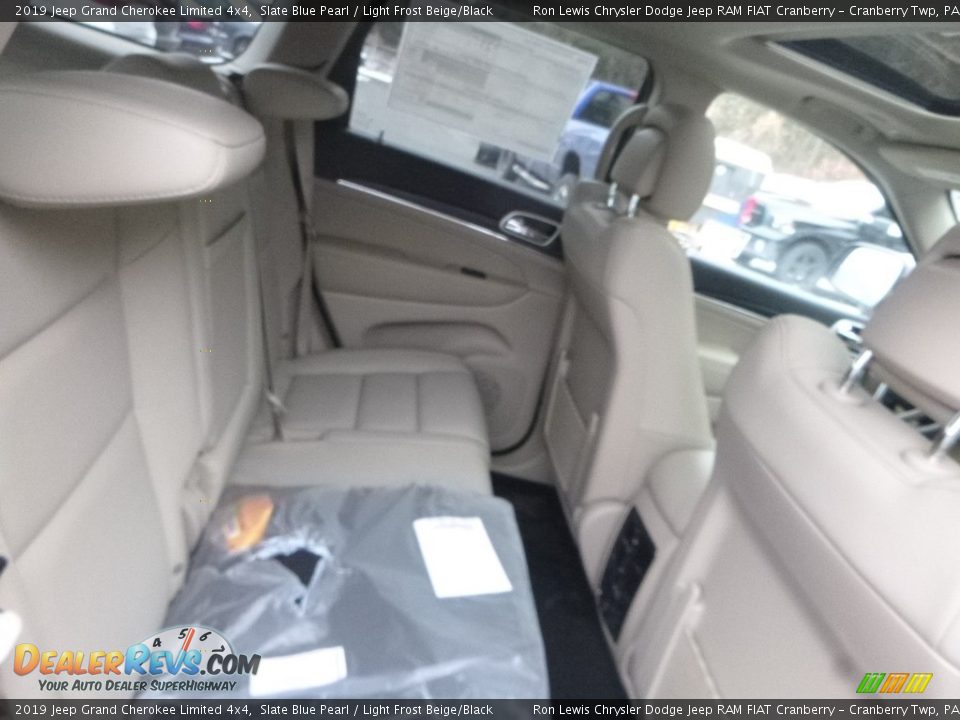 2019 Jeep Grand Cherokee Limited 4x4 Slate Blue Pearl / Light Frost Beige/Black Photo #14