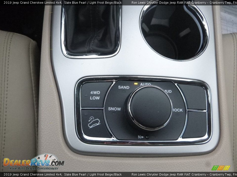2019 Jeep Grand Cherokee Limited 4x4 Slate Blue Pearl / Light Frost Beige/Black Photo #21