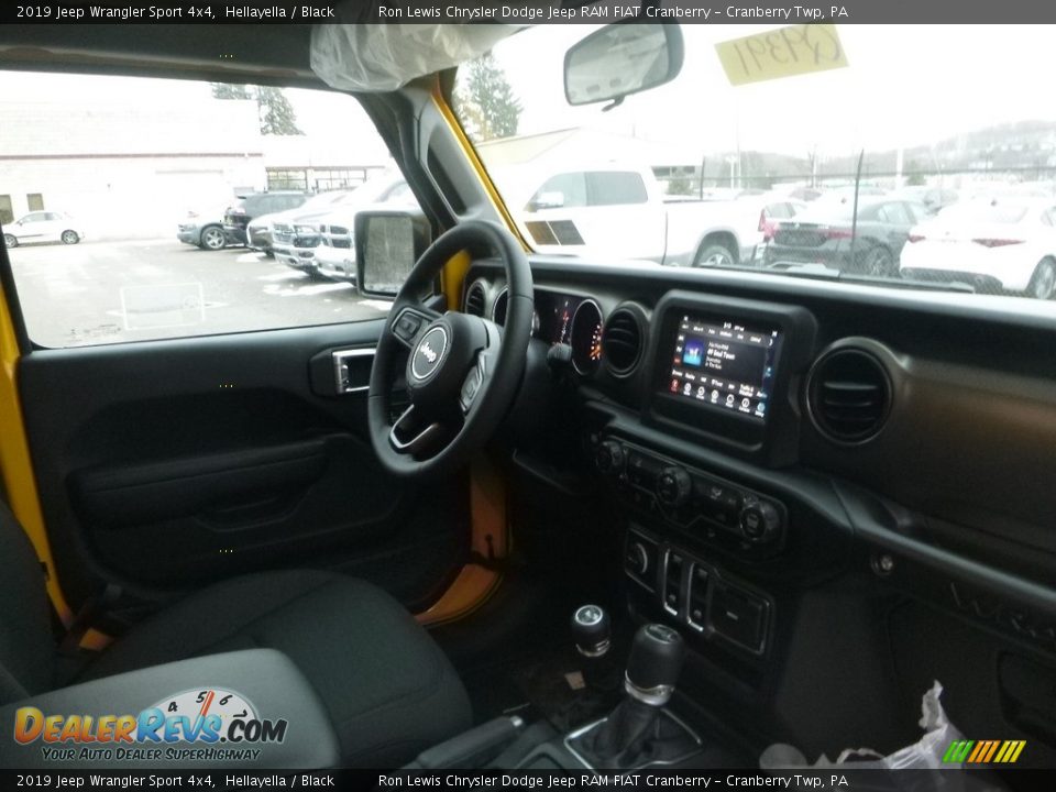 2019 Jeep Wrangler Sport 4x4 Hellayella / Black Photo #11