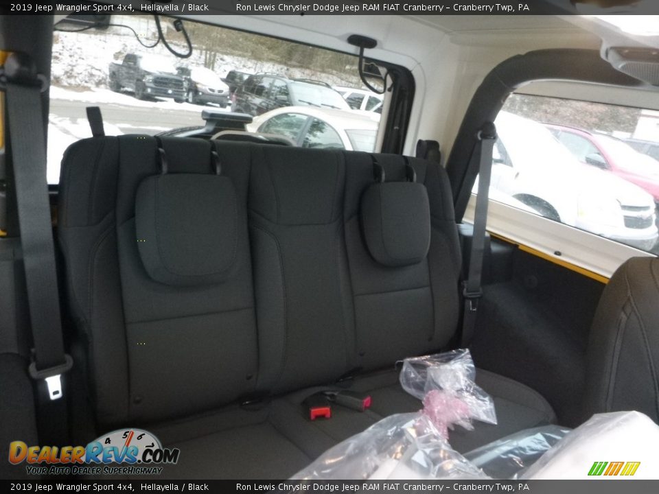 2019 Jeep Wrangler Sport 4x4 Hellayella / Black Photo #12