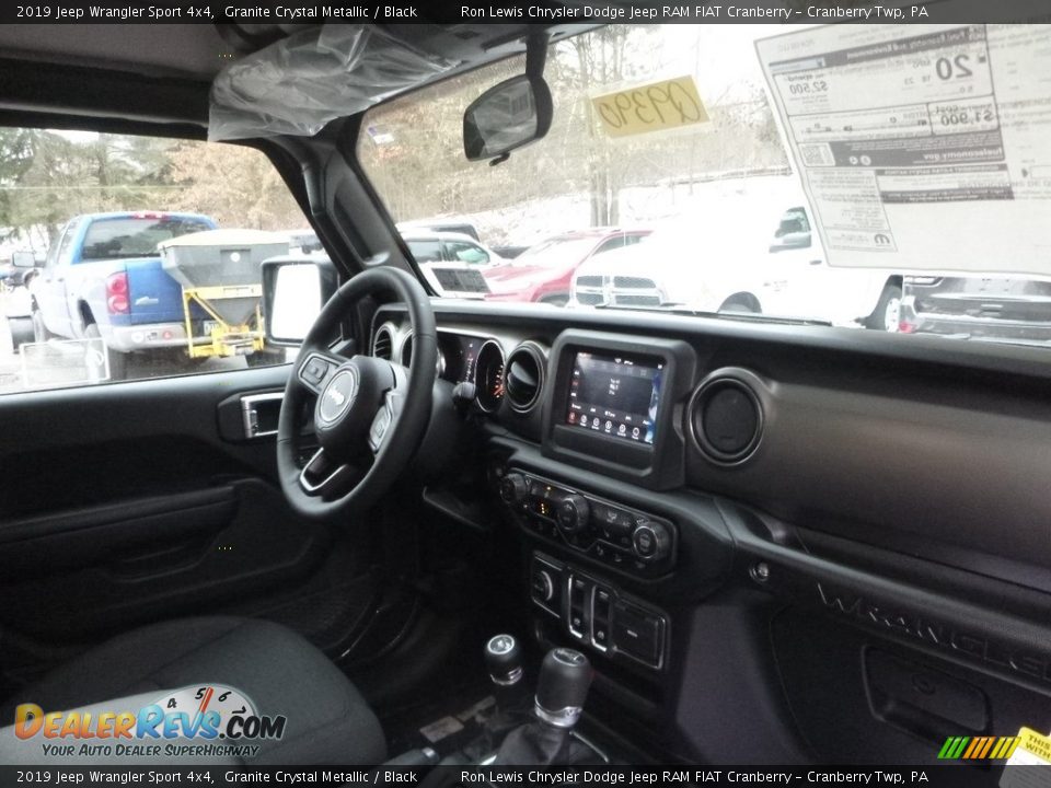2019 Jeep Wrangler Sport 4x4 Granite Crystal Metallic / Black Photo #11